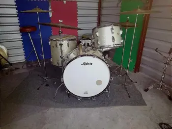 Ludwig Silver Sparkle Drums