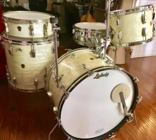 Ludwig Psych red on reverb