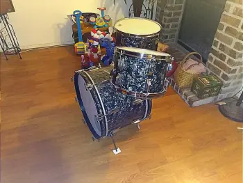 Rogers Black Diamond Pearl Drums