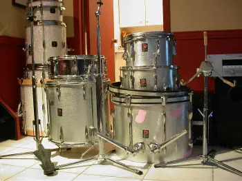 Rare 1972 Premier 303 for restoration