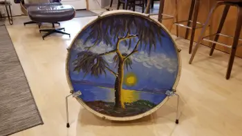 Help with identifying a Leedy Bass drum.