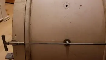 Help with identifying a Leedy Bass drum.