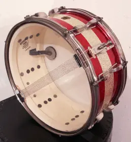 FOR SALE: Vintage 1961 Ludwig School Festival 6.5x15 Snare Drum in Red/Silver/Red Spa