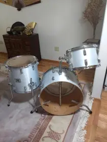 Rogers XP8 Set - $325