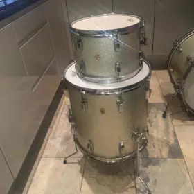 60's Ludwig Kits - sequential serial numbers?