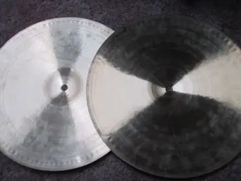 15&quot; black label 2002 hats