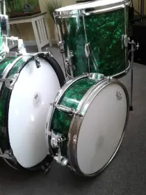 Star &quot;Midget&quot; Set In a WMP w/10x10 Floor!
