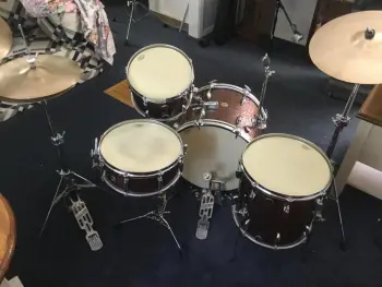 This is the Display Your Vintage Bass Pedal Thread