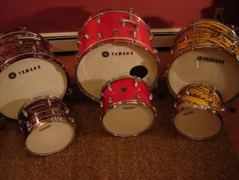 Help identifying vintage Yamaha drums