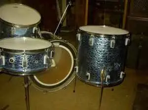 Another Set On C/l &quot;vox&quot; In Blue Croco