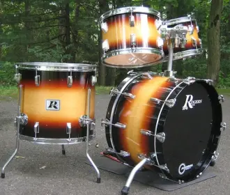 It's the &quot;show off your Rogers drums&quot; thread!