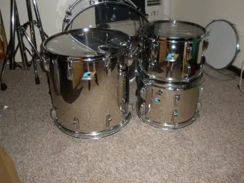 1970s S/S Ludwig Thunder Down Under