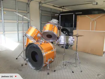 Is this a pearl president deluxe?