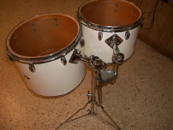 1970 pearl white Slingerland. What's it worth?