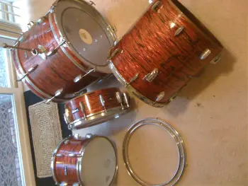 Red Oyster Pearl Presidents