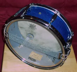 Rogers Holiday Snare