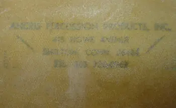 1928-34 SLINGERLAND 6.5x14 WALNUT/ARTGOLD TONE FLANGE ARTIST MODEL