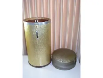 Ludwig Canister throne