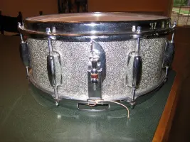 Age and value of Rogers kit