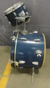 Nice Norma drum set on