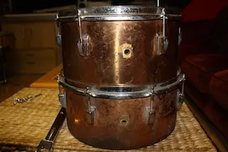 I think I got a Gretsch Snare....I think...