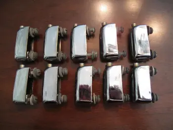 Rogers Bread &amp; Butter Lugs - Peanut Size - No Cracks - x10