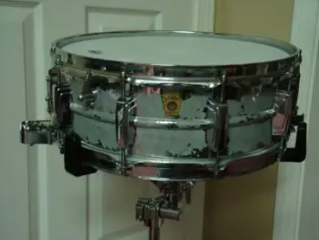 Ludwid supersensitive+Slingerland Marching drums