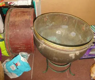 Wipe the window, check the oil &amp; dollar gaz