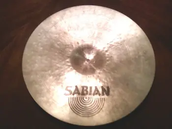 Sabian Hand Hammered Medium Thin Crash