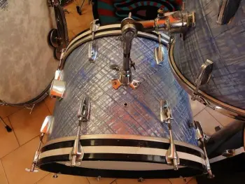 French GARY PARIS in progress