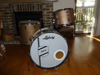 Ludwig Champagne Sparkle Drums