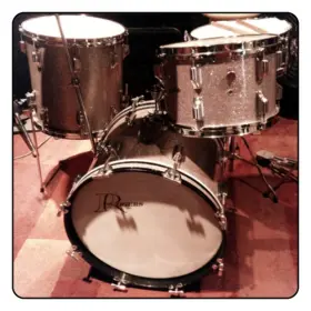 It's the &quot;show off your Rogers drums&quot; thread!