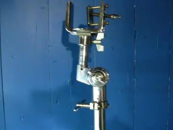 can you ID this mystery hardware please