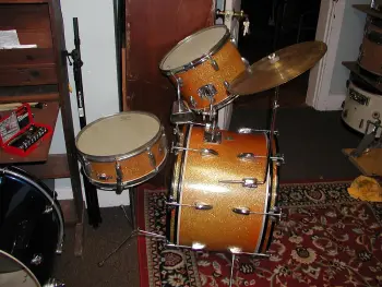 Orange sparkle &quot;Star&quot; drums (barn fresh sorta)