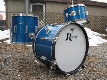 $850 :::: Rogers 1965 DELTA - Tower Drum Kit - 12, 14, 20 - Blue Sparkle - Cleveland