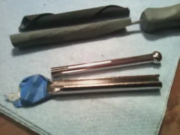 Clamshell Extension Arms