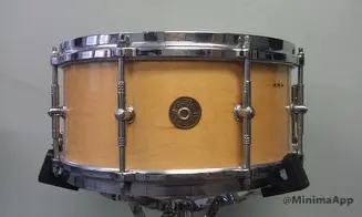 I found a Gretsch Gladstone snare w some issues.