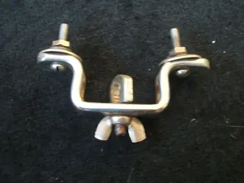 WTB Slingerland or Leedy floor tom leg mounts........