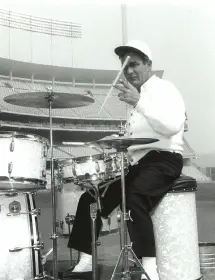 Gene Krupa on Rogers!