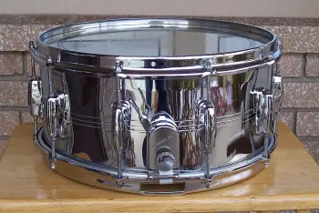 SLINGERLAND 6.5x14 SOUND KING SNARE