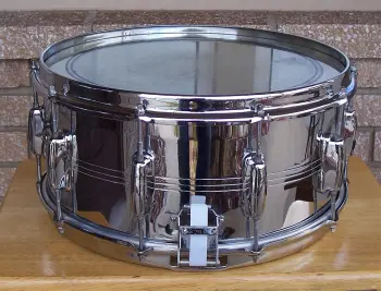 SLINGERLAND 6.5x14 SOUND KING SNARE