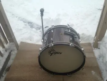 rare Gretsch Round Badge Starlight Sparkle drums!