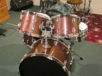 1966 Ludwig “HOLLYWOOD” configuration in Burgundy Sparkle