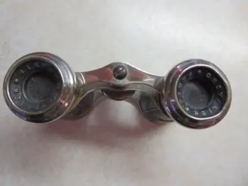 OT:..SELLING a late 1800's pair of French opera glasses..what category on Feebay?