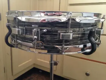 60's Ludwig 'Dowbeat' model 4&quot;x14&quot; snare in original Black Oyster Pearl