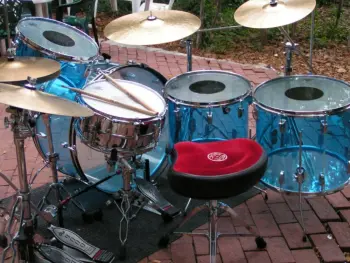 70's Blue Vistalites - Bonham sizes