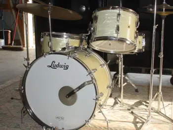 Ludwig 60s downbeat black oyster pearl rewrap for trade