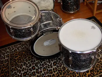 Ludwig clubdate 3 piece kit black diamond pearl