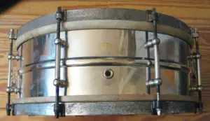 Question about 20's/30's Gretsch &quot;American&quot; 8-lug NOB Snare