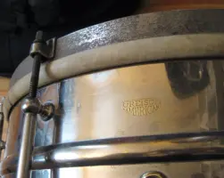 Question about 20's/30's Gretsch &quot;American&quot; 8-lug NOB Snare